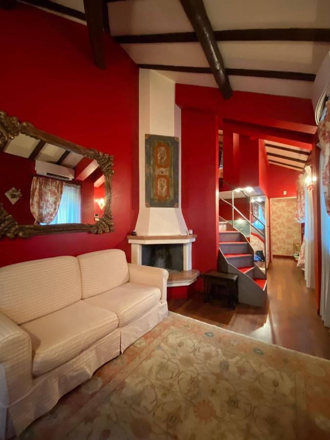 Mansarda Brera Apartamento Milão Exterior foto