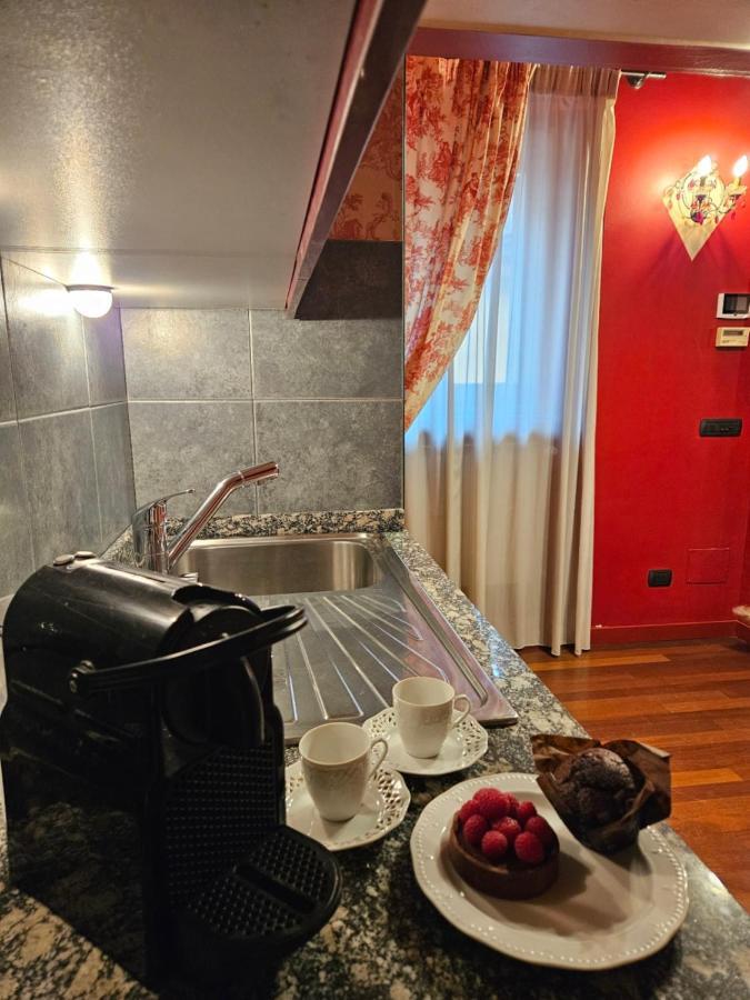 Mansarda Brera Apartamento Milão Exterior foto