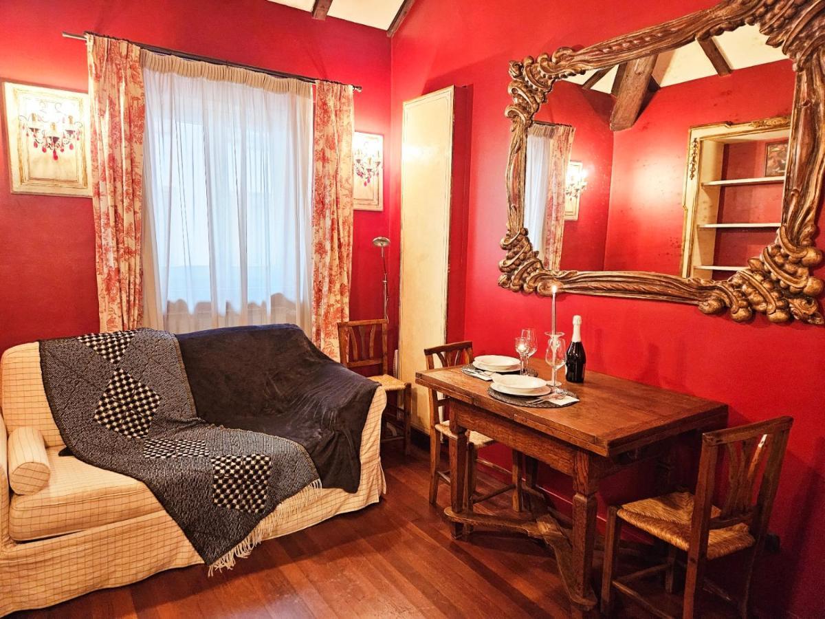 Mansarda Brera Apartamento Milão Exterior foto
